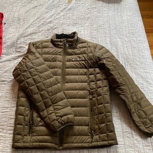 Men Medium Columbia Puffer Jacket